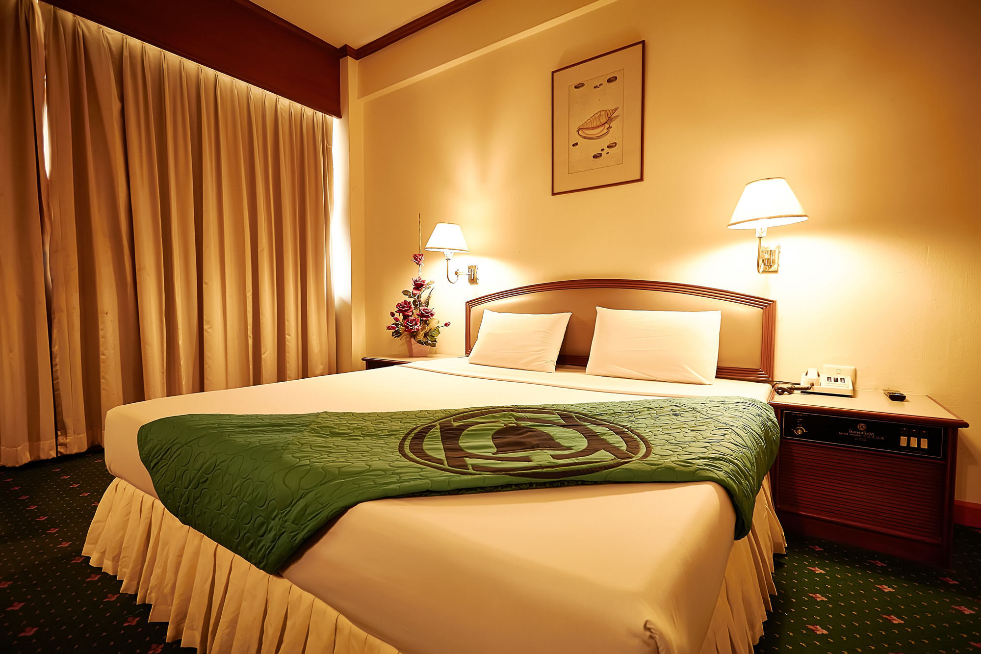 Kosit Hotel Хатъяй Экстерьер фото