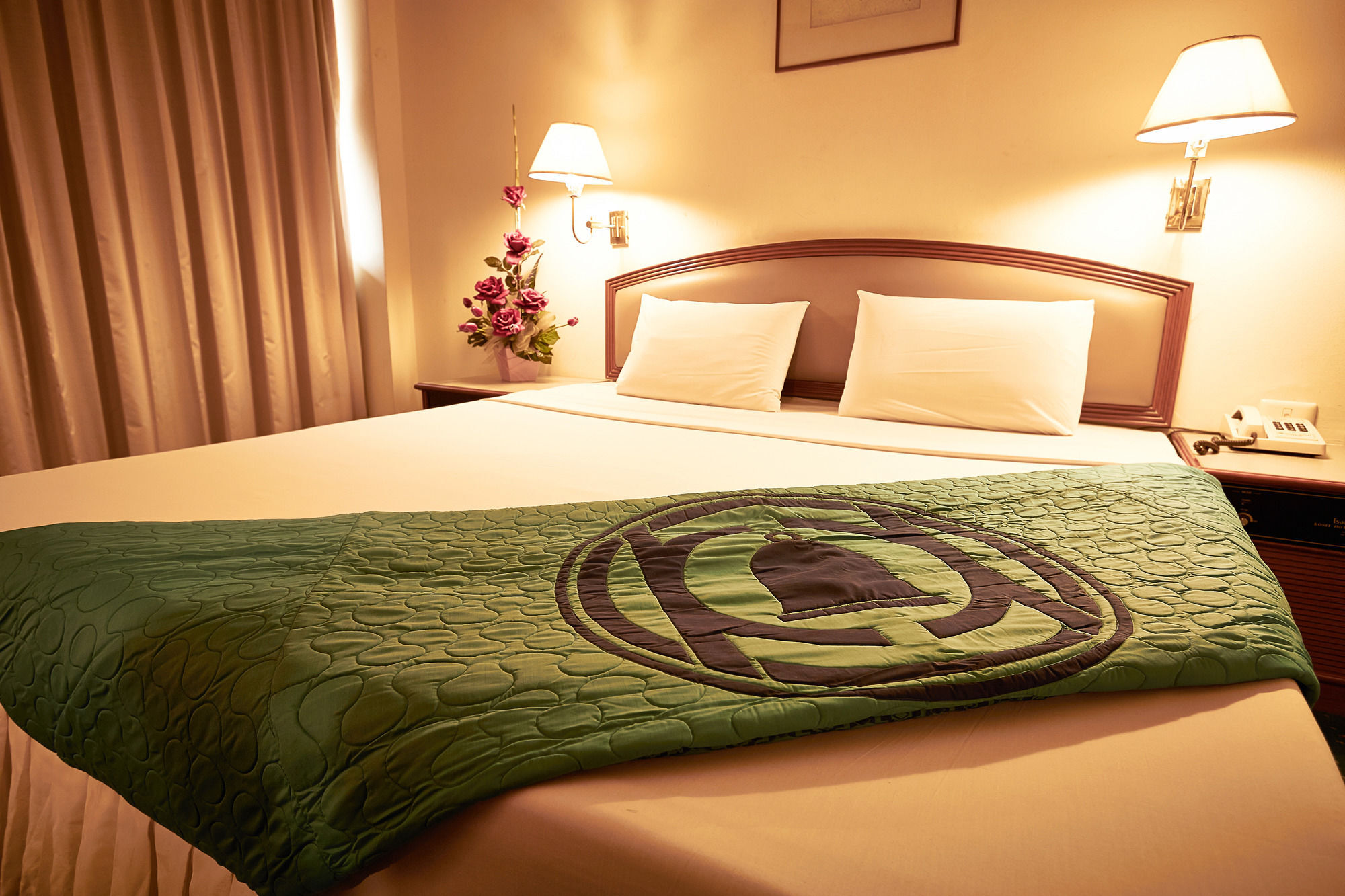 Kosit Hotel Хатъяй Экстерьер фото